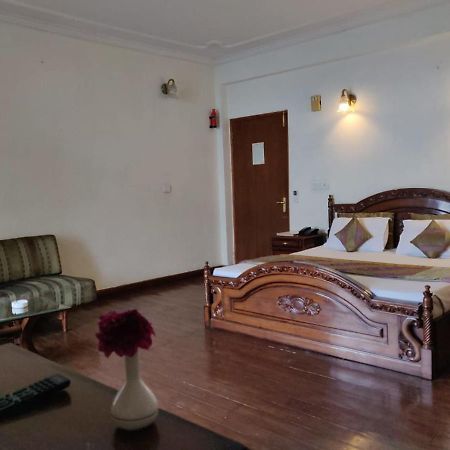 Hotel Blossom Shimla Exterior photo